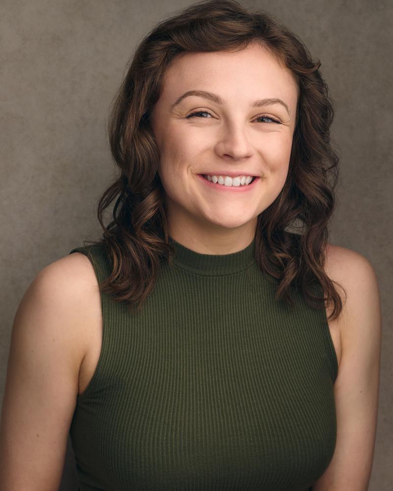 Miss Hannah Tippy Toes Ballet Teacher