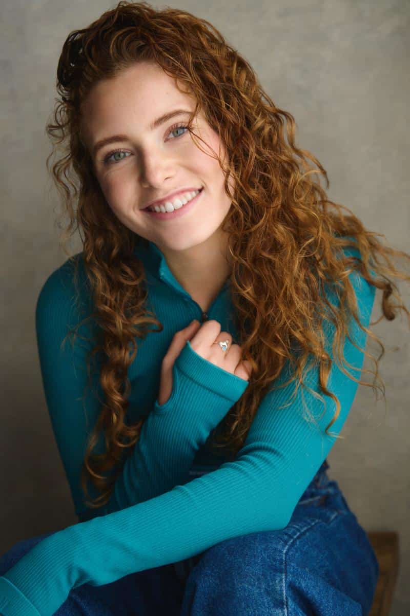 Miss Ellie Tippy Toes Ballet Teacher